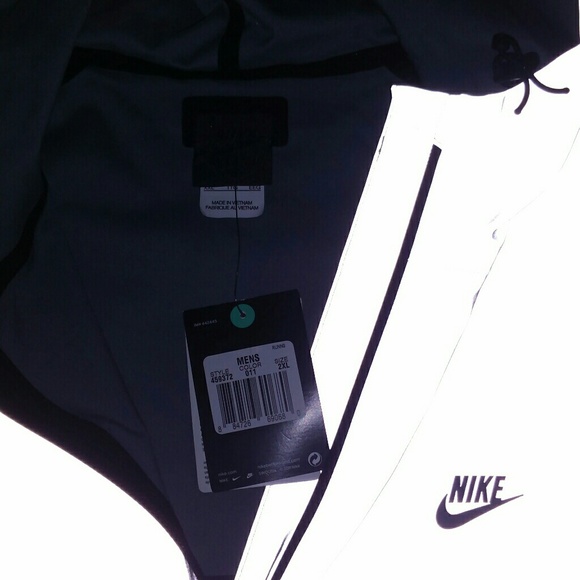 Nike 3M Full Reflective Running Outerwear nwt - Picture 8 of 8